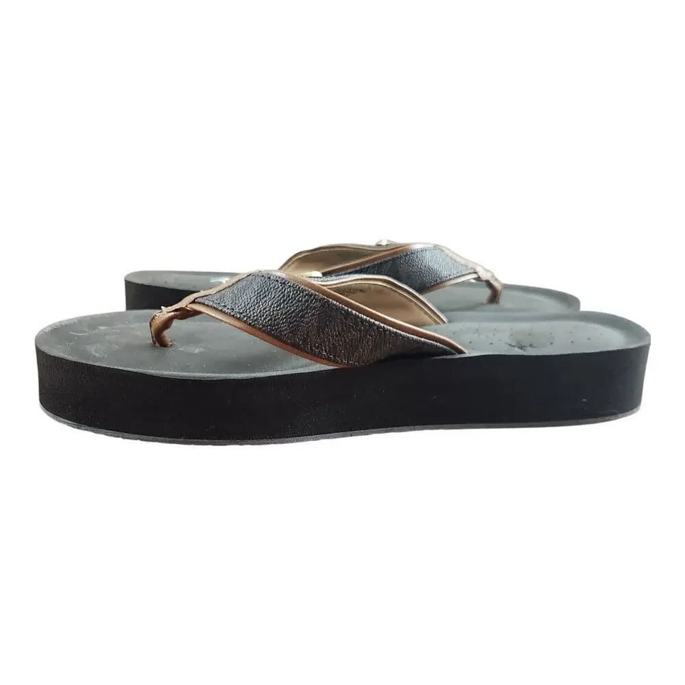 Michael Kors flip flop sandals sz, 8 brown tan MK logo